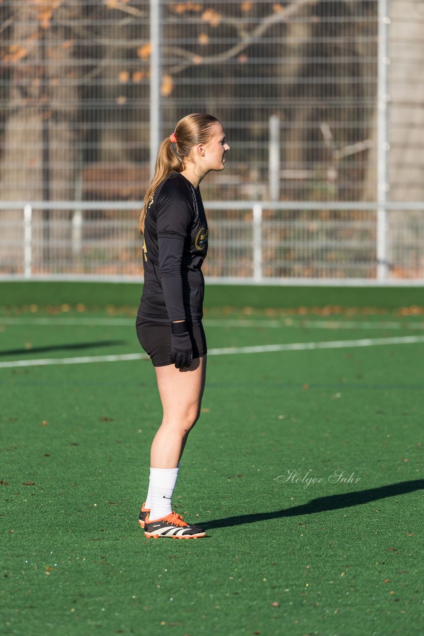 Bild 257 - wBJ VfL Pinneberg2 - Eimsbuttler TV 3 : Ergebnis: 5:0